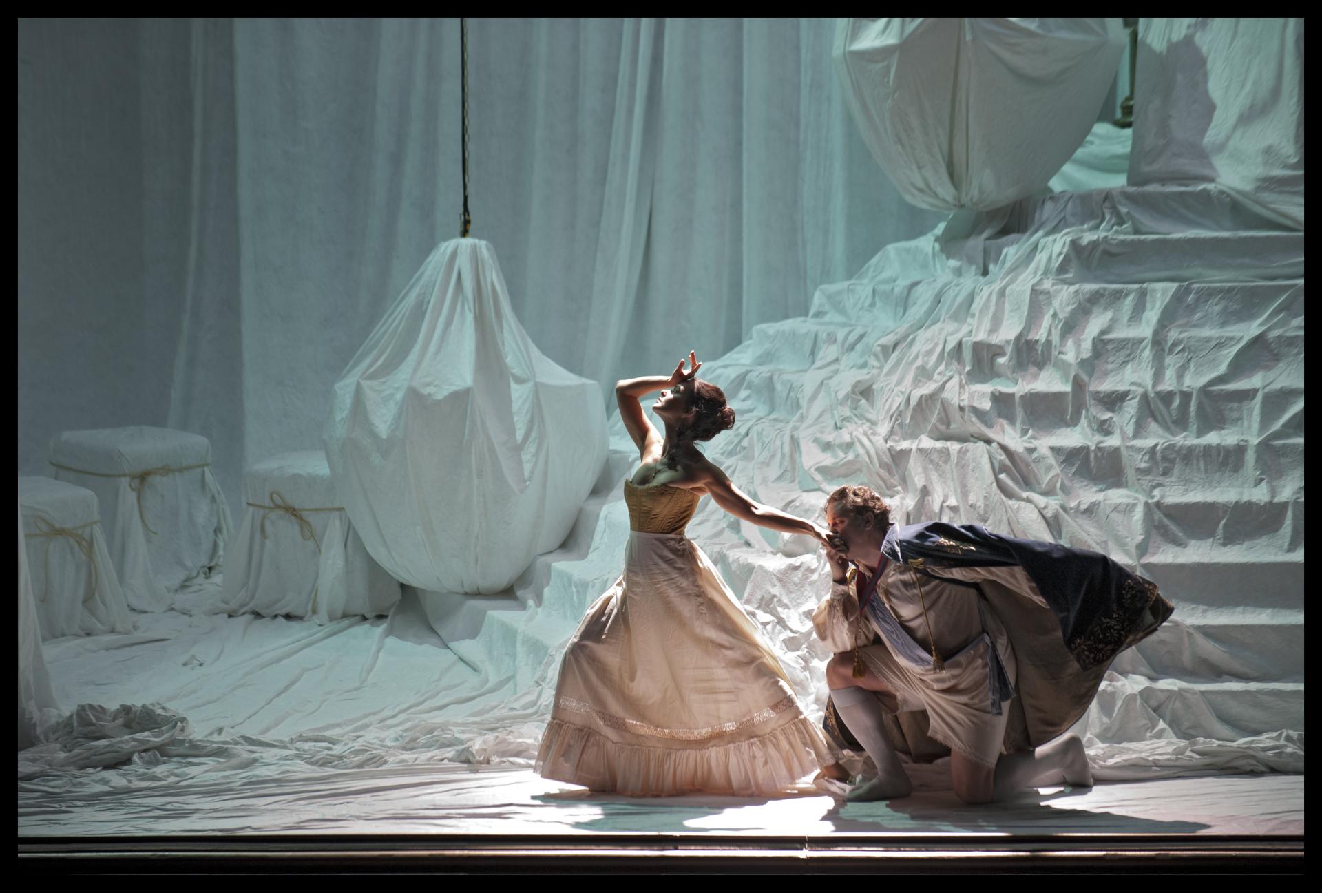 Il viaggio a Reims - Dutch National Opera / Kopenhagen and Opera Australia - 2015 - Photo #1